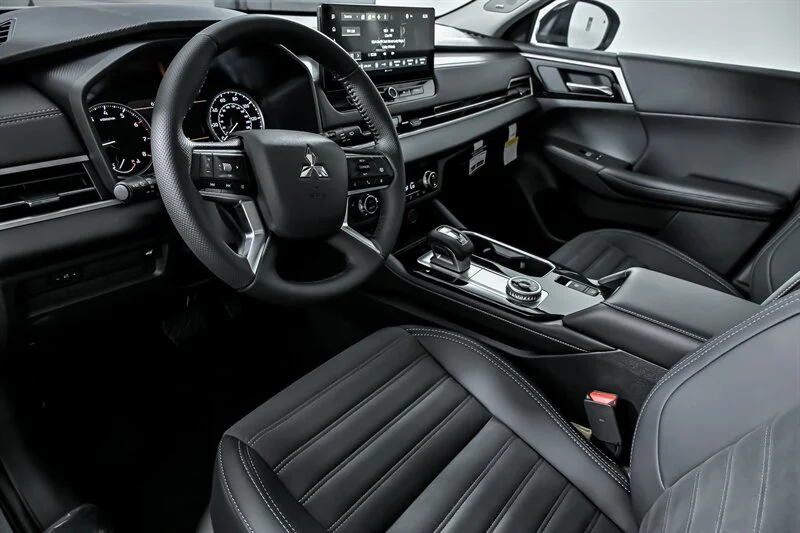 2025 Mitsubishi Outlander Trail Edition - Photo 12