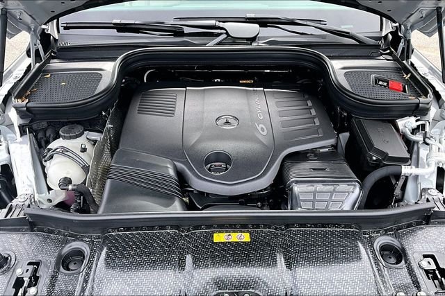 Used 2026 Gray Mercedes-Benz GLE 450 image 9
