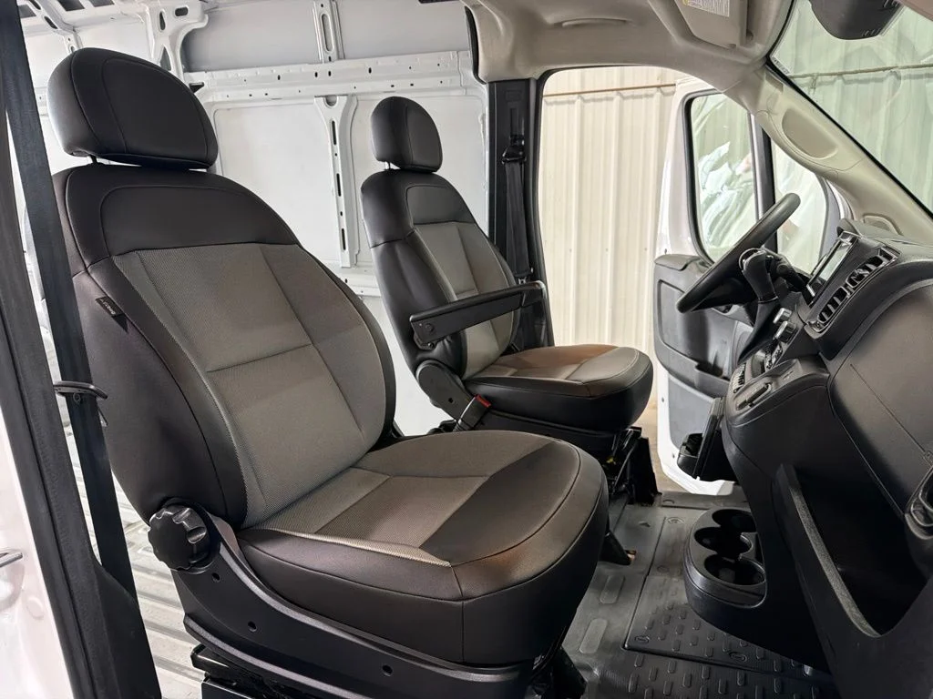 Used 2025 White Ram High Roof image 21