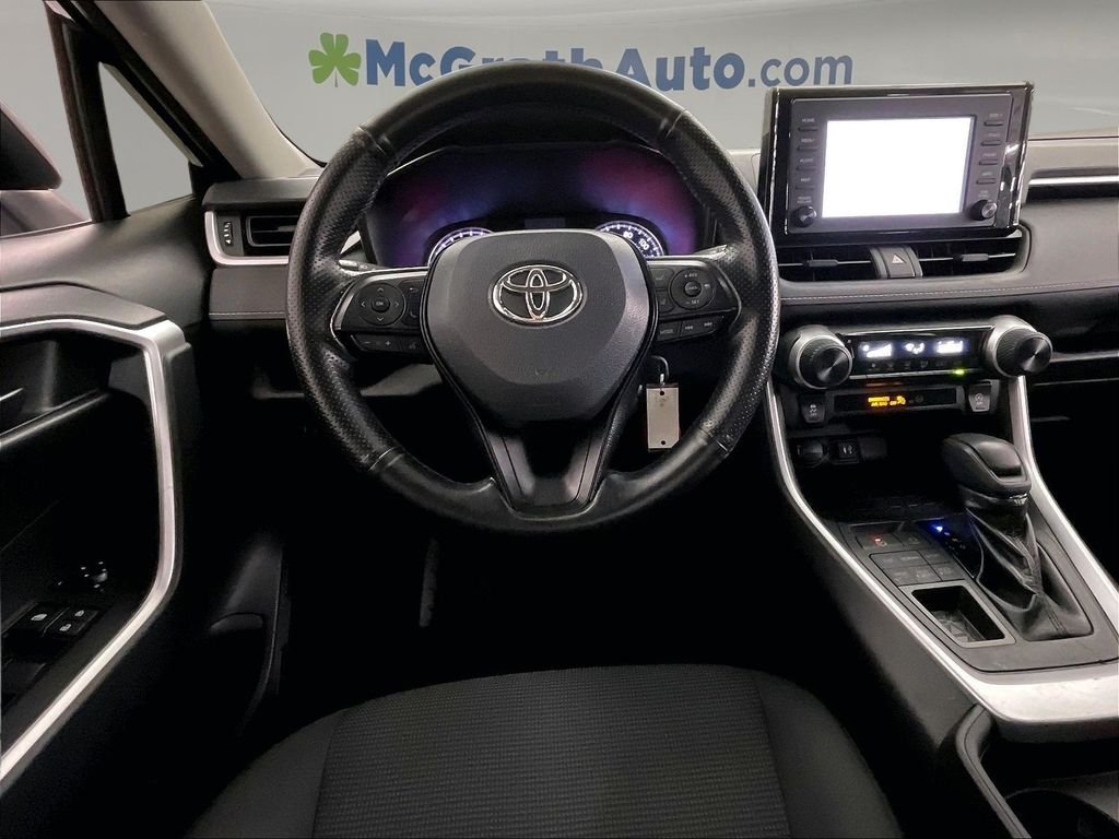 Used 2019 Gray Toyota LE image 7