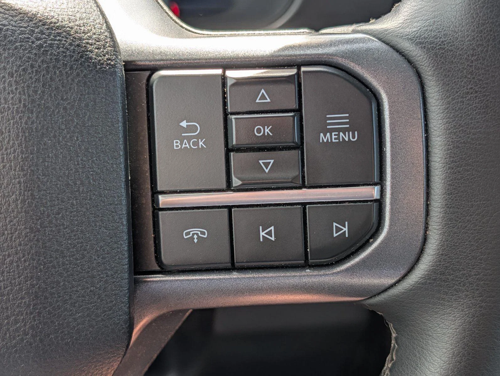 Used 2026 Oxford White Ford Lariat image 27