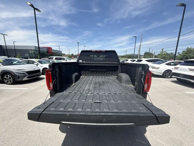 Used 2023 Silver GMC Denali image 23