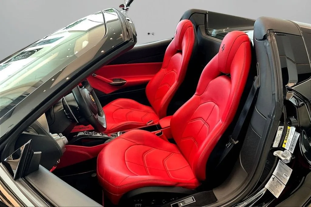 Used 2017 Nero Ferrari  image 18