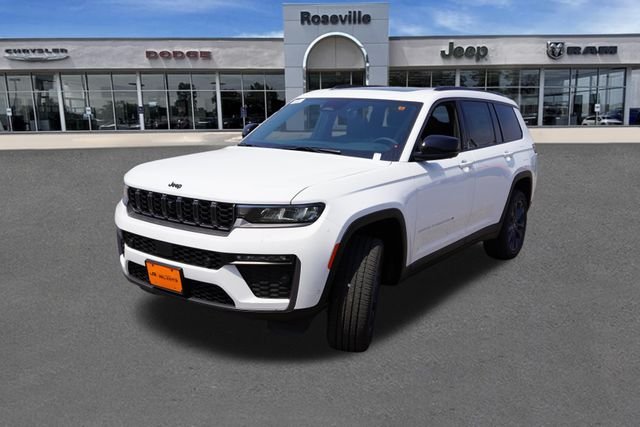 New 2026 Bright White Clear-Coat Exterior Paint Jeep Limited image 7