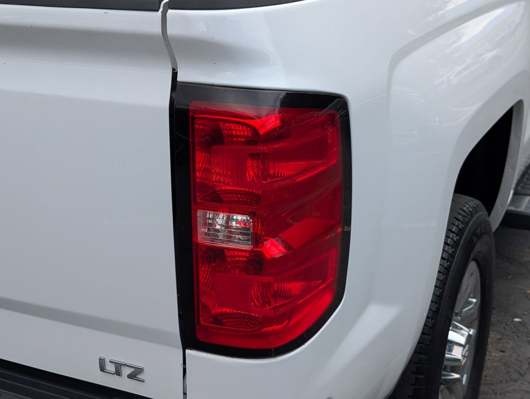 Certified Used 2017 SUMMIT WHITE Chevrolet LTZ image 10