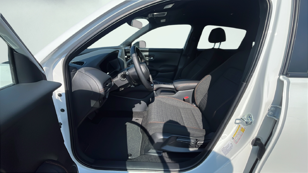 2027 Honda HR-V Sport - Photo 17