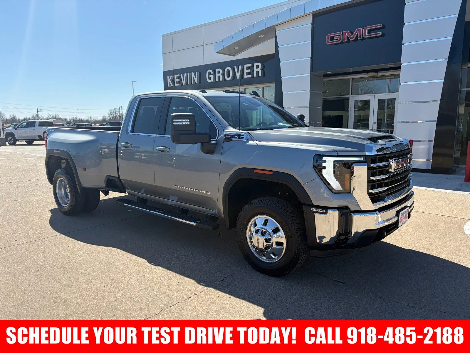 Sterling Metallic 2026 GMC Sierra 3500HD SLE Double Cab LB DRW 4WD Pickup Truck Four-Wheel Drive