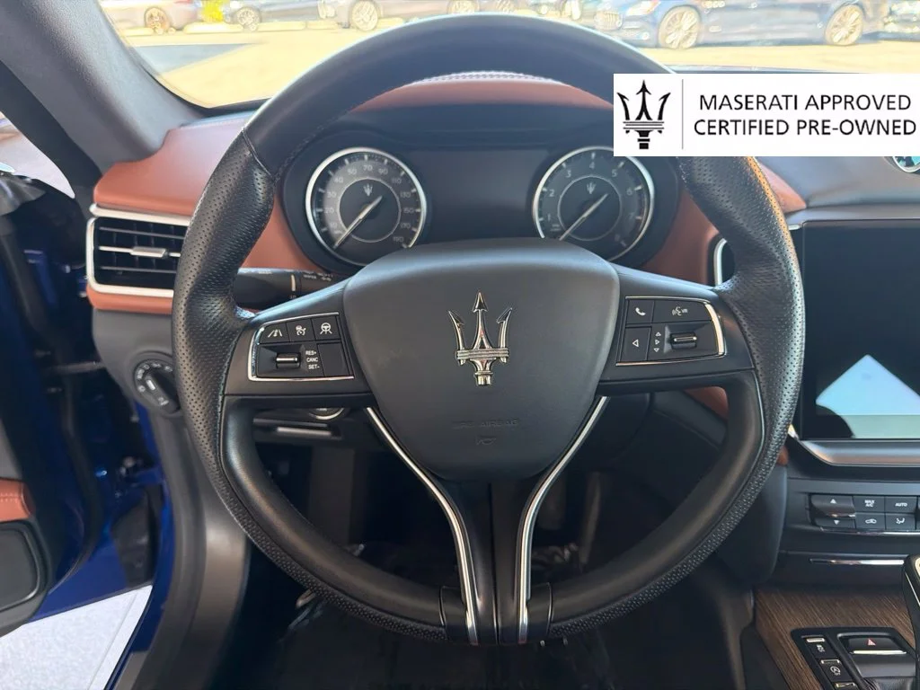 Used 2022 Blu Emozione Metallic Maserati GT image 11