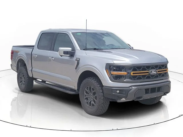 New 2026 Silver Metallic Ford Tremor image 3