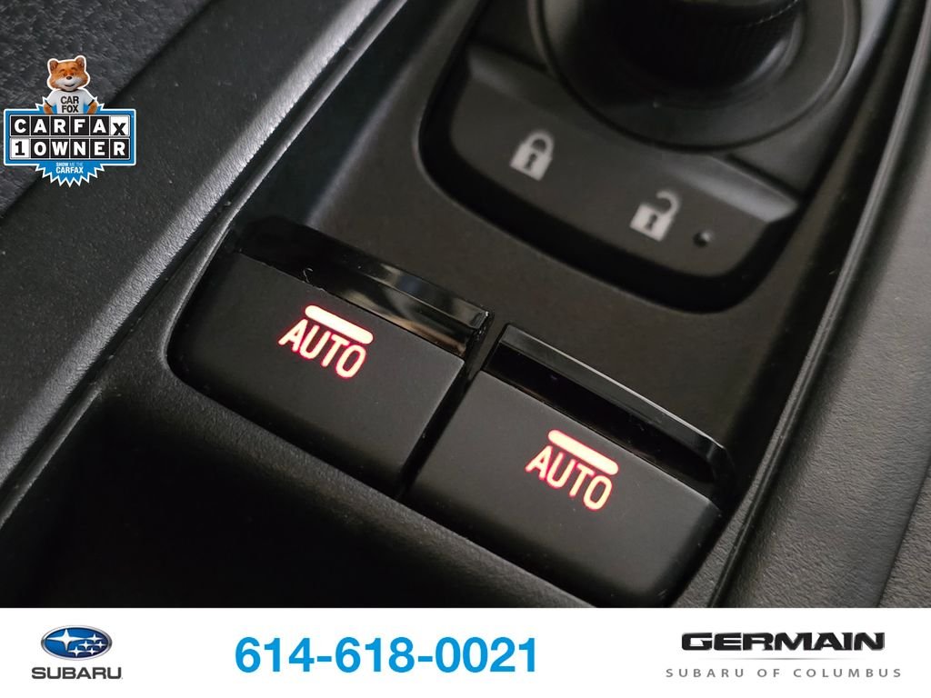 Used 2024 Blue Subaru Base image 33