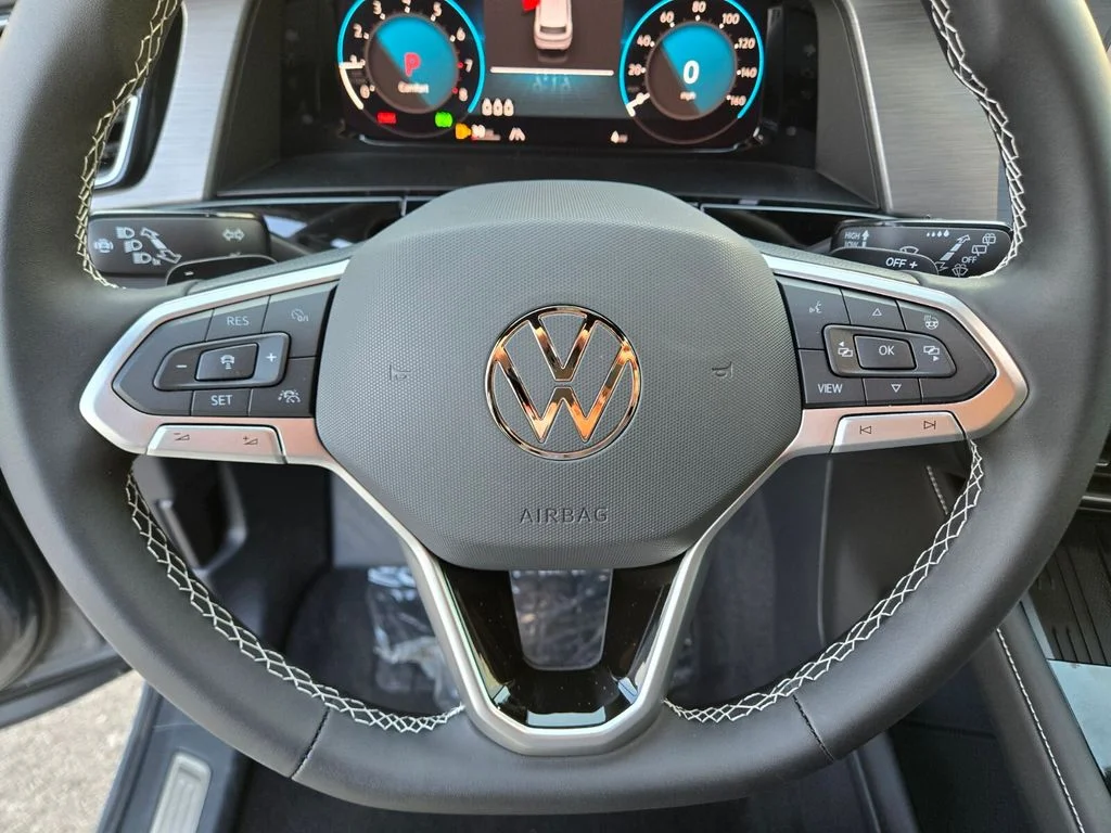 2025 Volkswagen Atlas Cross Sport SE w/Tech - Photo 10
