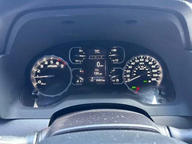 Used 2019 Black Toyota SR5 image 19