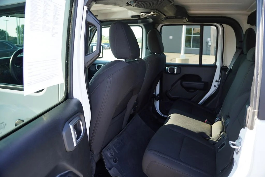 Used 2023 White Jeep Willys image 16