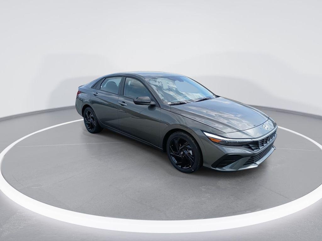 New 2026 Gray Hyundai SEL Sport image 2