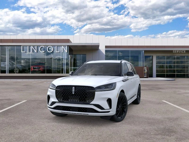 New 2026 Pristine White Metallic Tri-Coat Lincoln Reserve® image 2