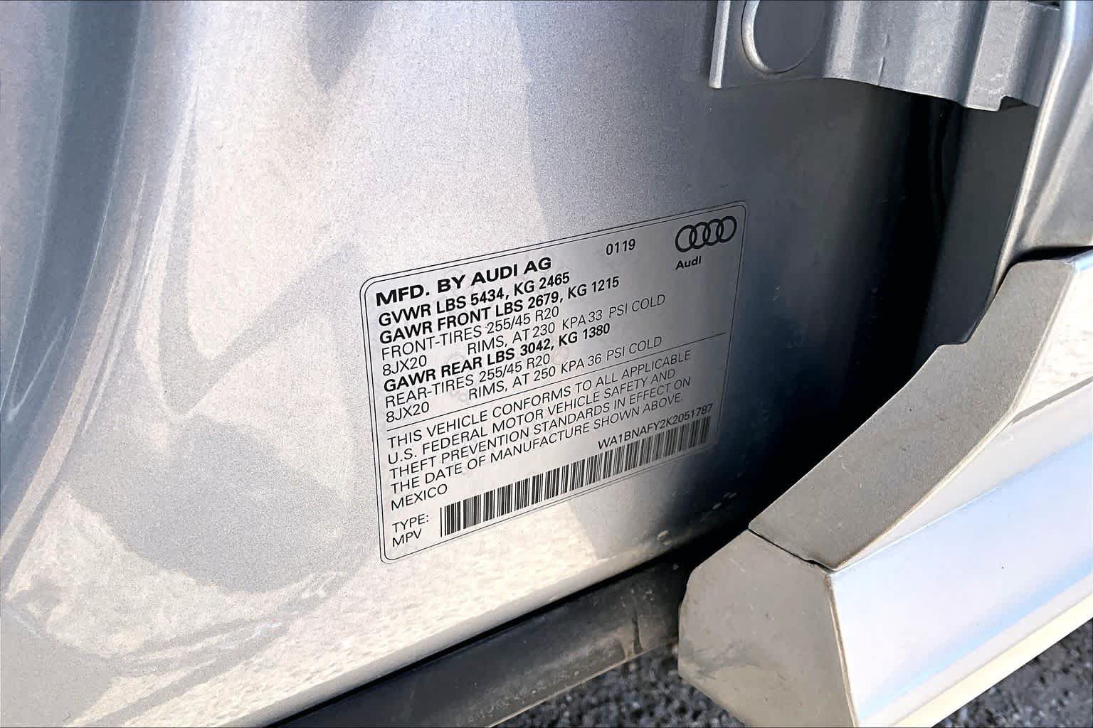 Used 2019 Florett Silver Metallic Audi Premium Plus image 34