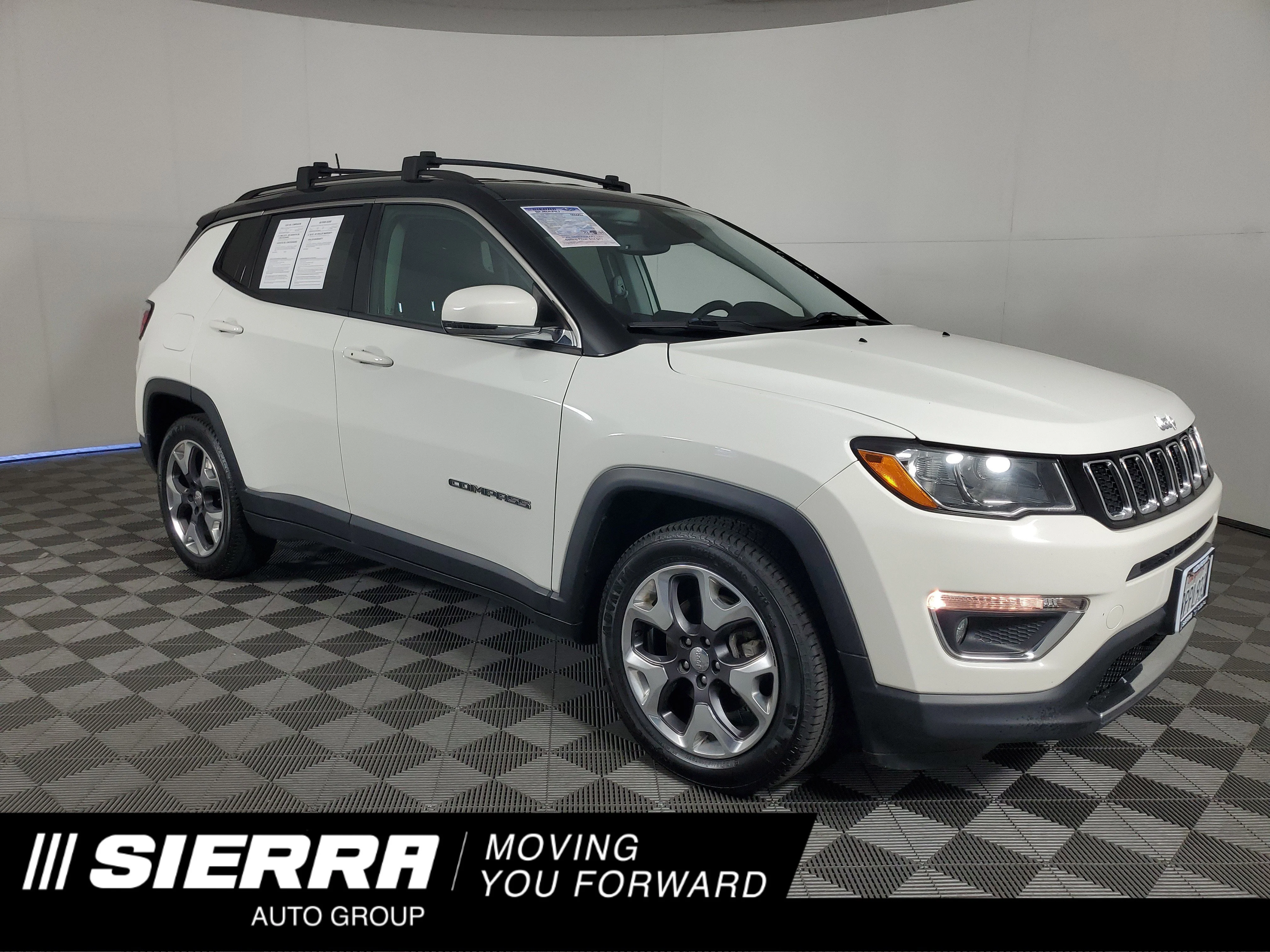 2020 Jeep Compass Limited's photo