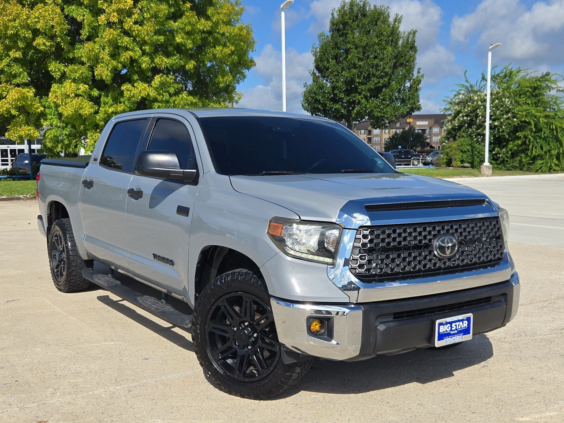 Tundra　1枚 Pre-Owned 2020 Toyota Tundra SR5 CrewMax in Houston #LX257541T