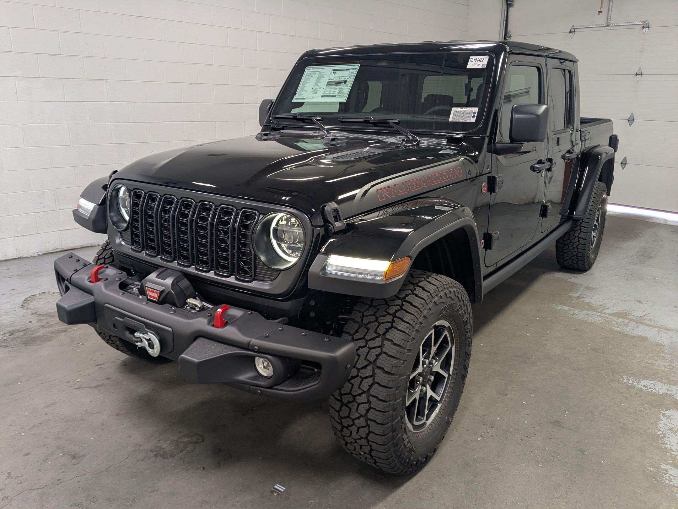 New 2026 Black Clear-Coat Exterior Paint Jeep Shadow Ops image 9