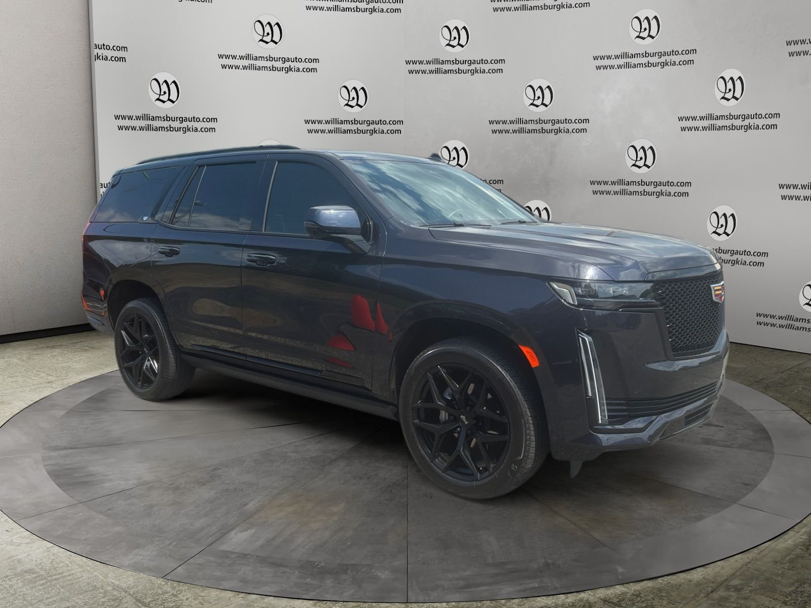 Used 2024 Gray Cadillac Sport Platinum image 7