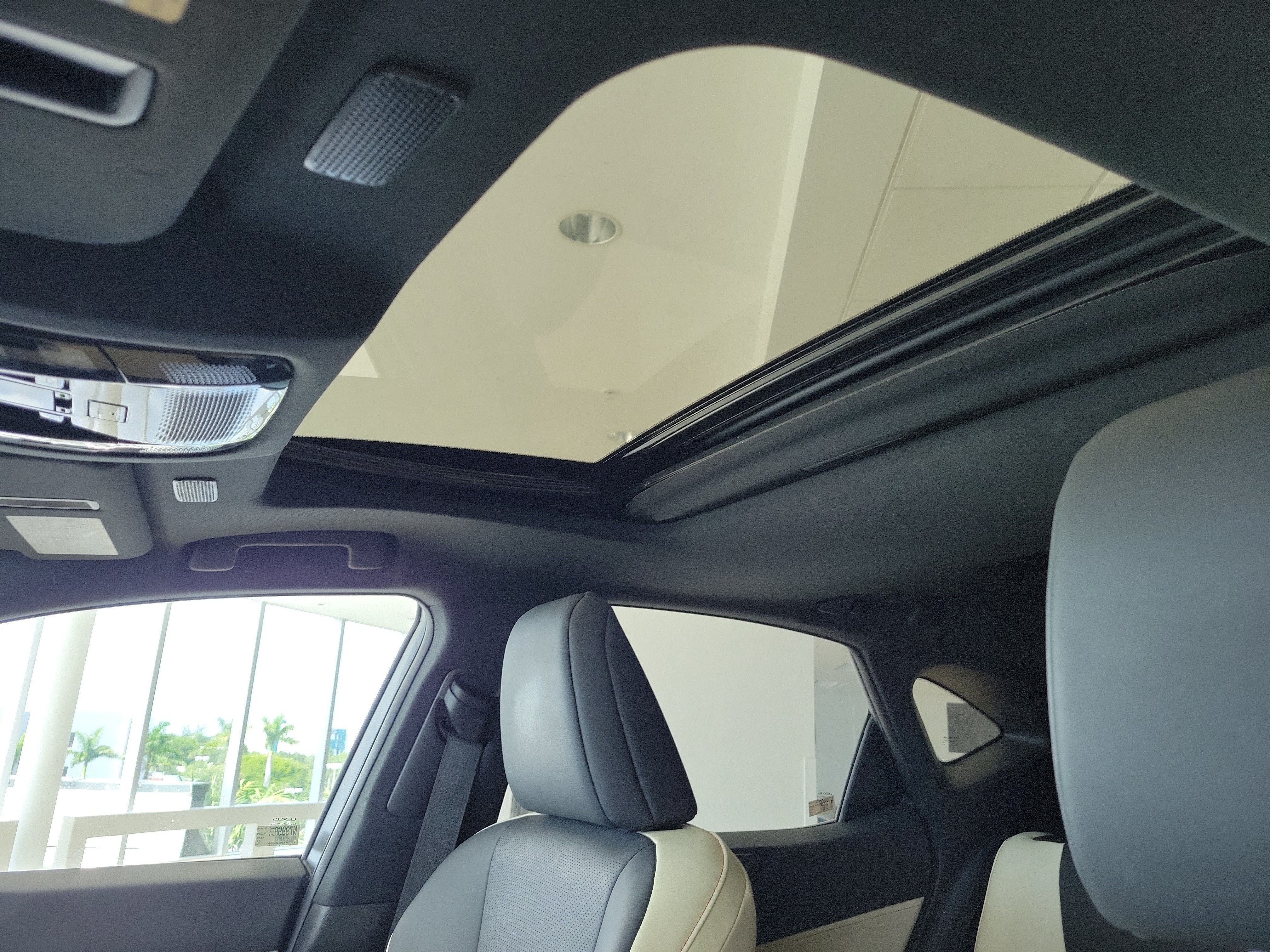 Used 2024 Atomic Silver Lexus NX 250 Premium image 26