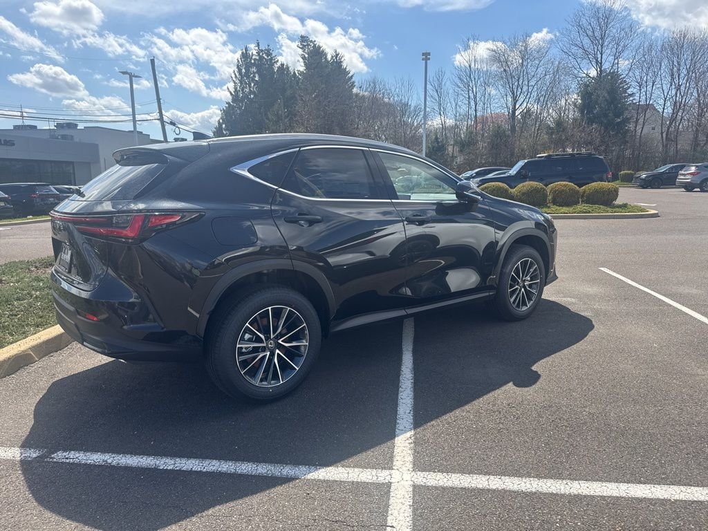 2026 Lexus NX 450h+ Premium - Photo 3