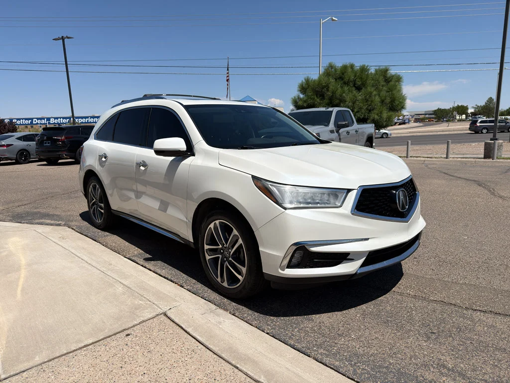 Used 2017 White Diamond Pearl Acura SH-AWD with Advance Package image 5