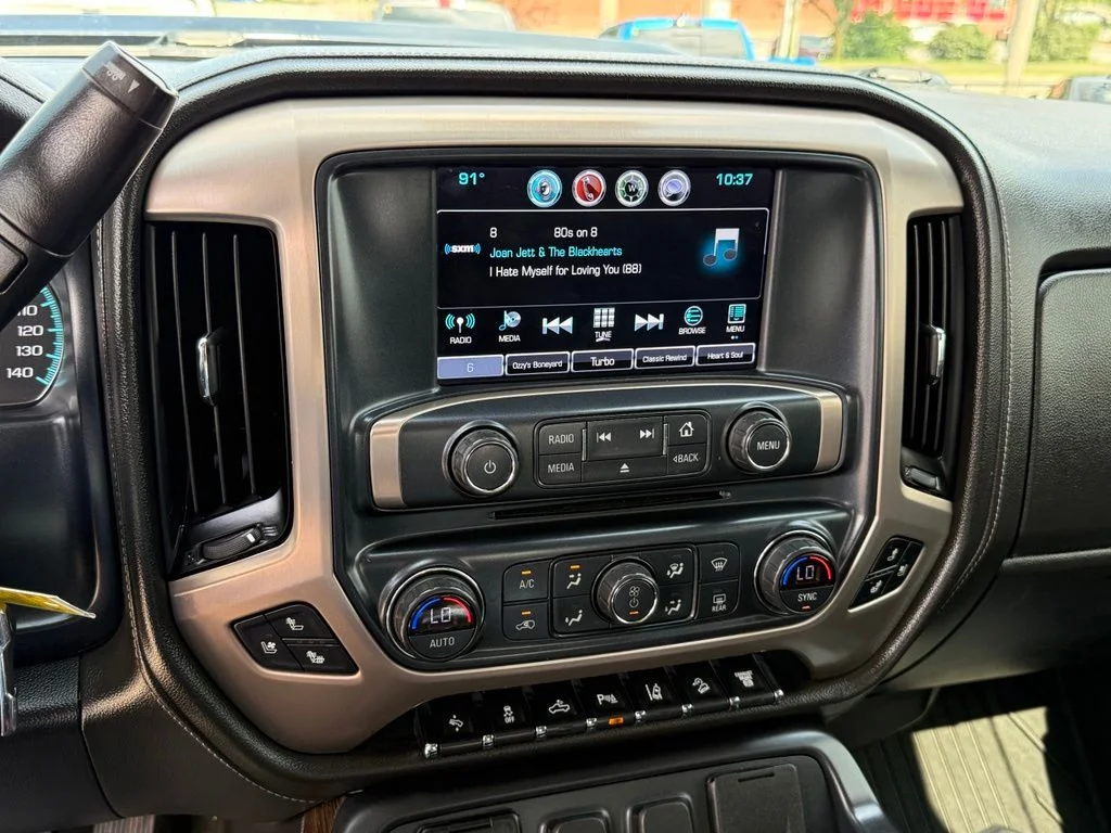 Used 2018 Black GMC Denali image 22