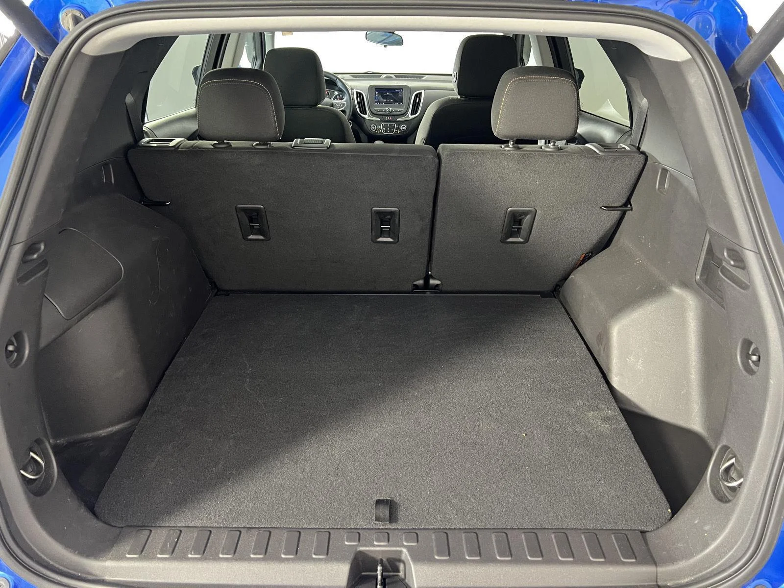 Used 2024 Riptide Blue Metallic Chevrolet LT image 21
