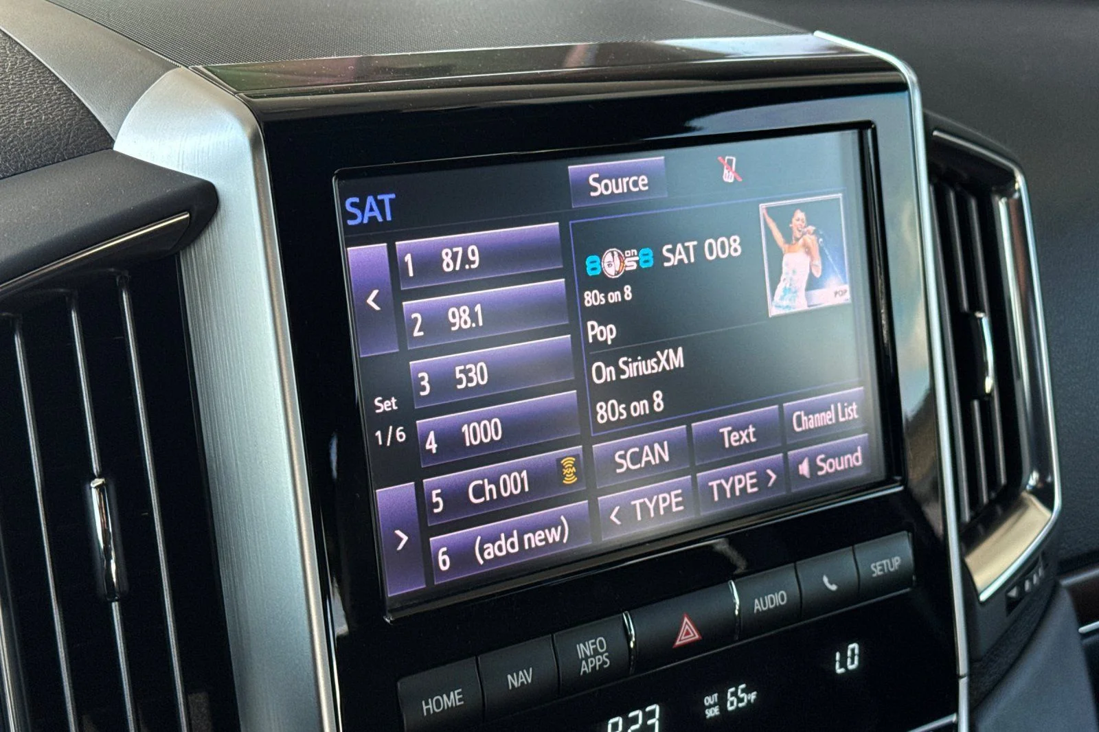 Used 2020 Black Toyota Heritage Edition image 21