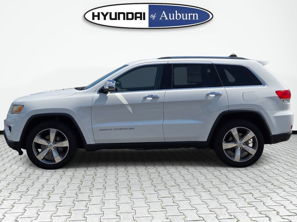 Used 2016 White Jeep Limited image 10
