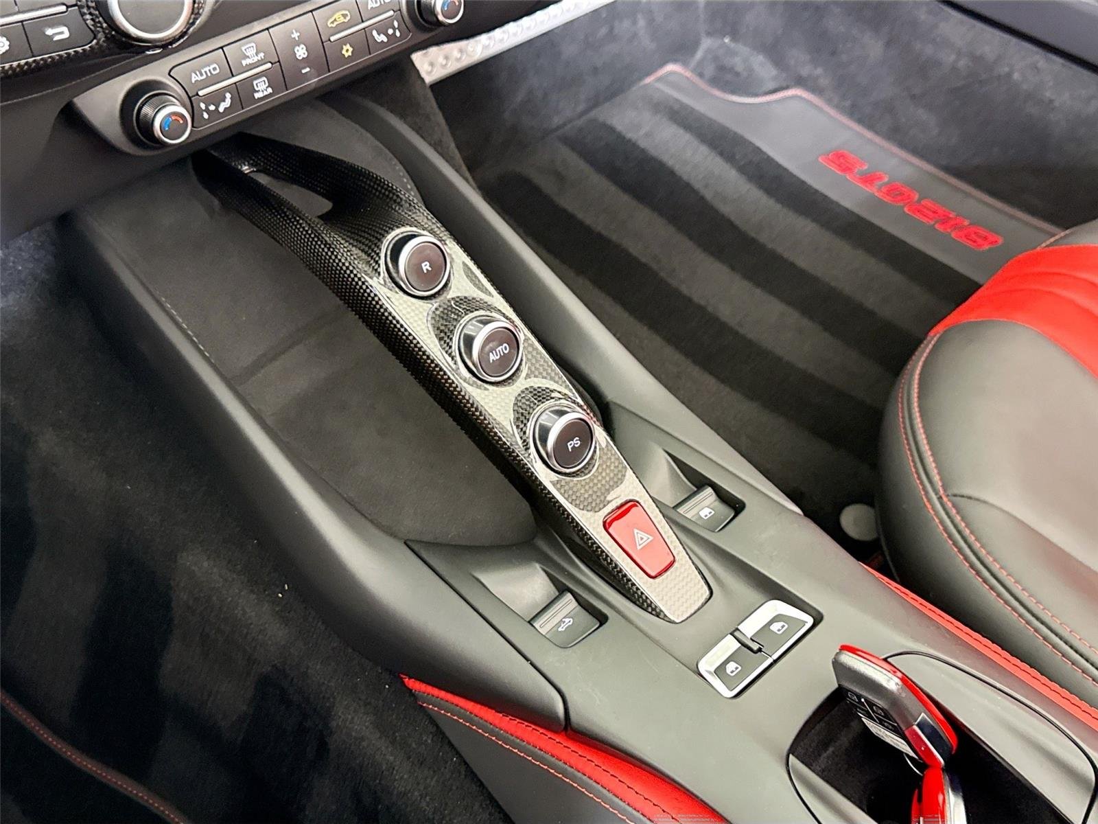 Used 2021 Nero Ferrari  image 23
