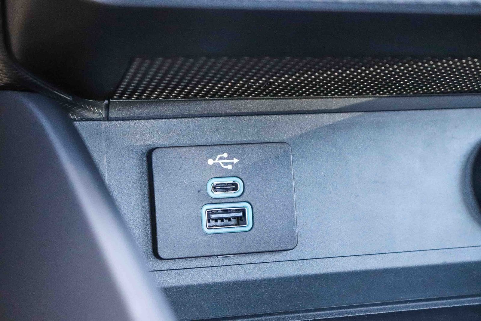 2026 Ford Mustang EcoBoost - Photo 22