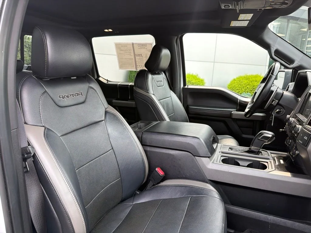Used 2017 Oxford White Ford Raptor image 15