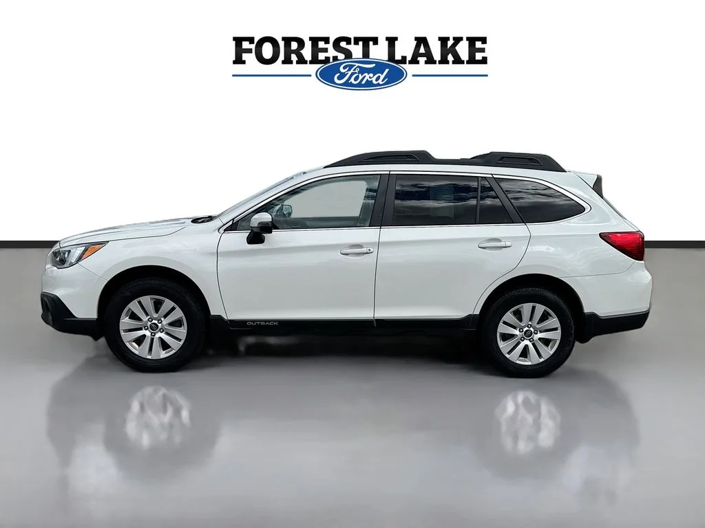Used 2015 Crystal White Pearl Subaru 2.5i Premium image 4