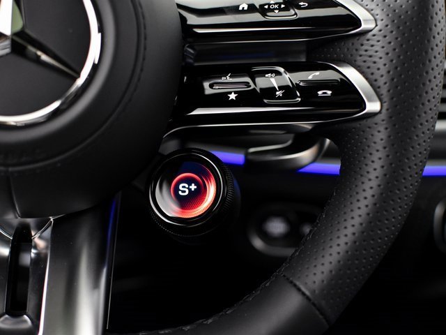 New 2026 MANUFAKTUR Moonlight White Magno Mercedes-Benz GLE 53 AMG® image 80