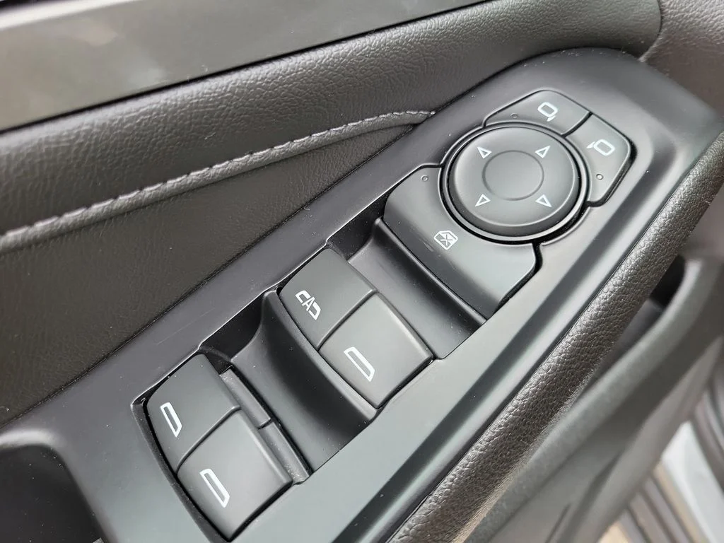 Used 2023 Gray Chevrolet LT image 20
