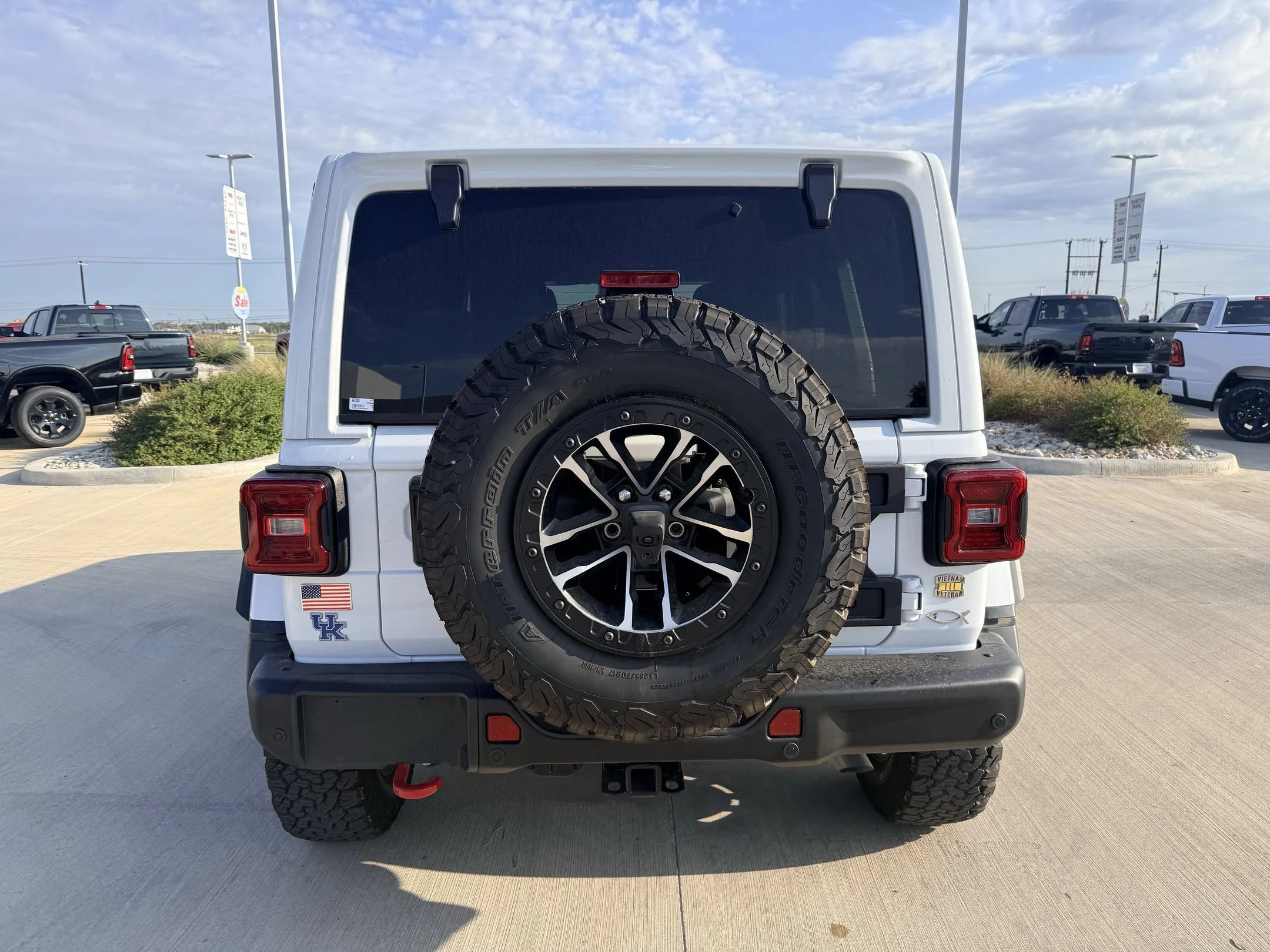 Used 2024 White Jeep Rubicon X image 6