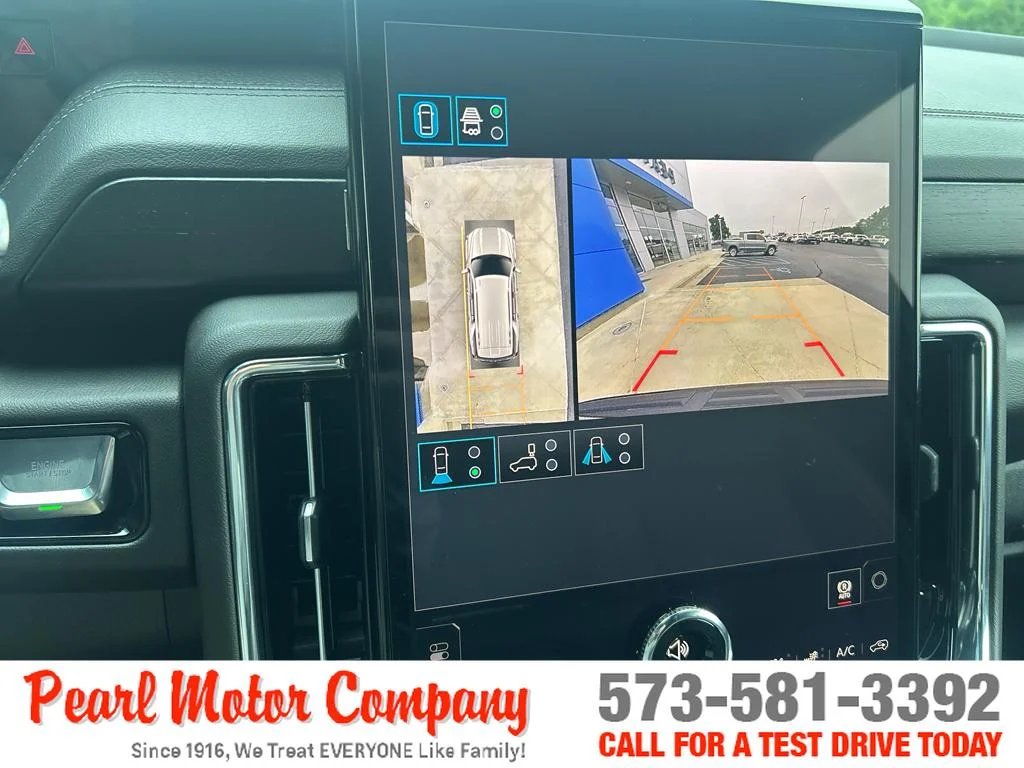 2026 GMC Yukon Denali - Photo 17