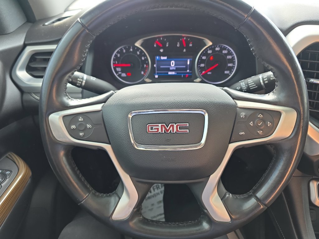 Used 2020 Black GMC SLE image 14