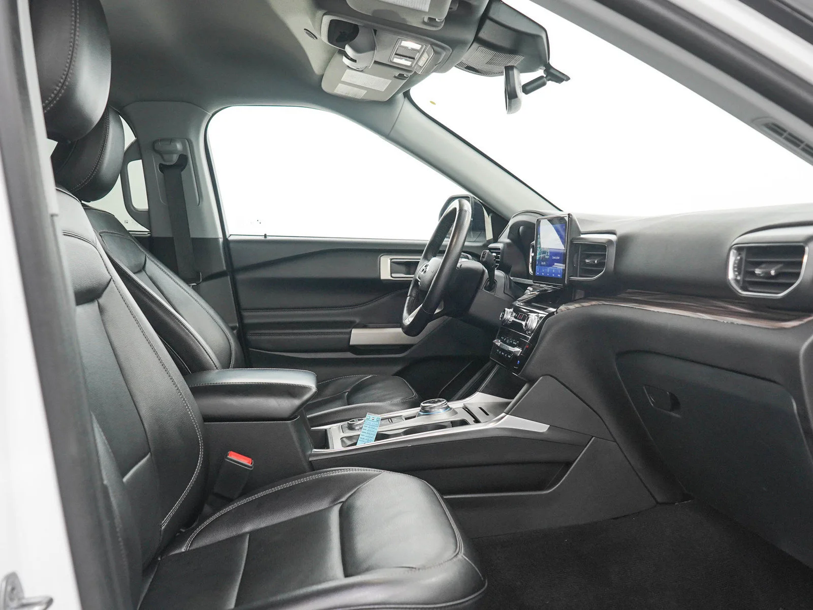 Used 2023 Oxford White Ford Limited image 12