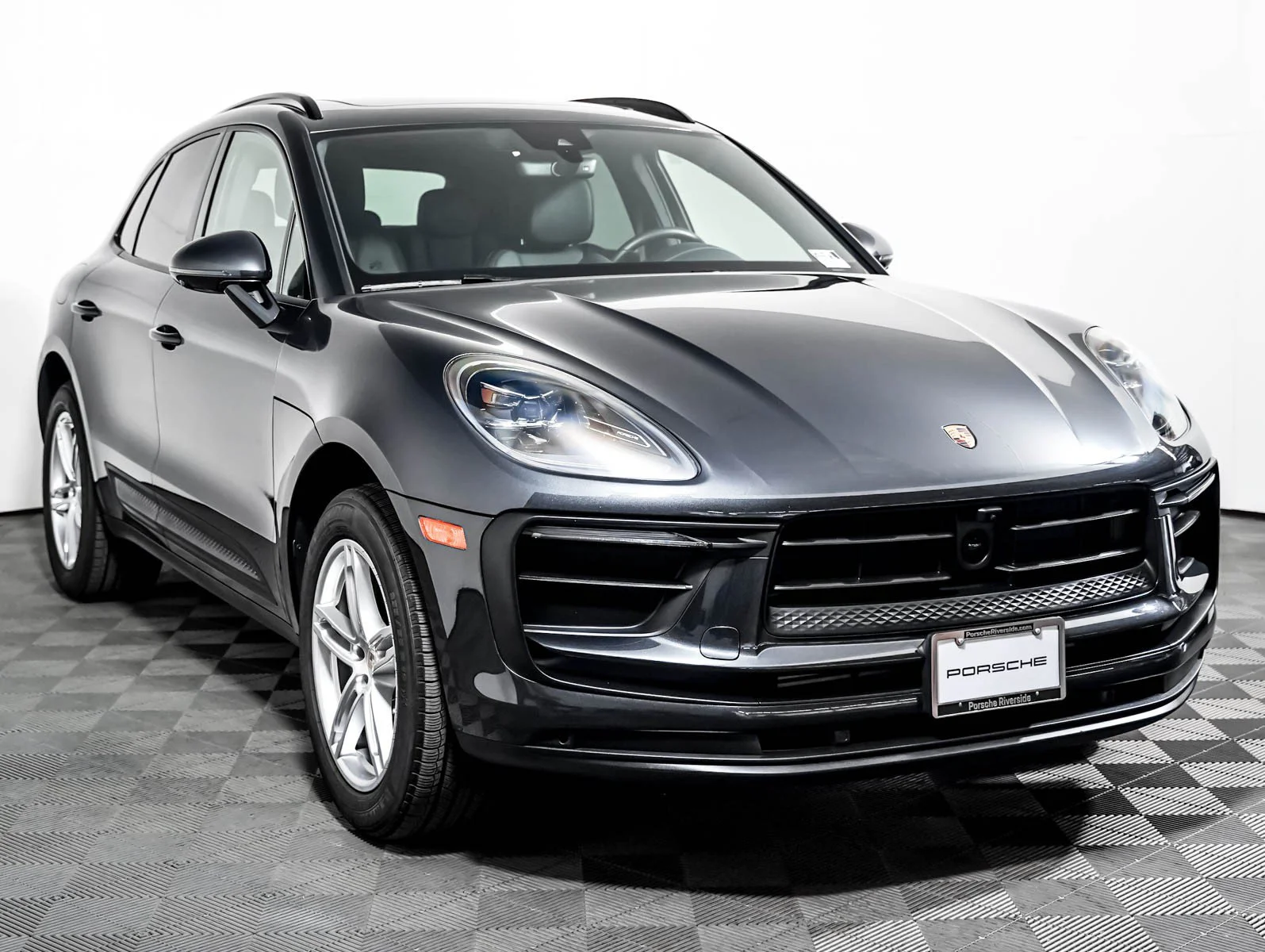 Certified Used 2026 VOLCANO GREY Porsche  image 8