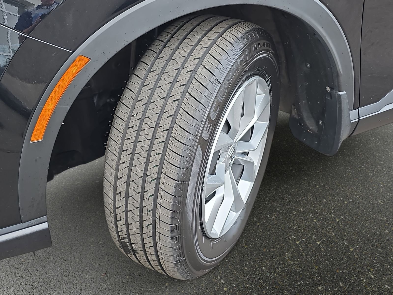 Used 2024  Honda LX image 31