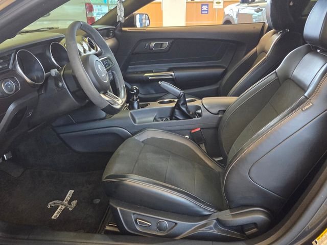 Used 2016 Magnetic Ford Shelby GT350 image 11