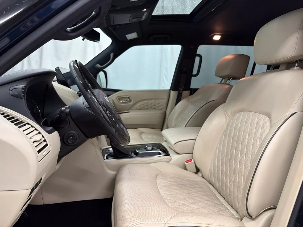 Used 2023 Blue INFINITI Sensory image 14