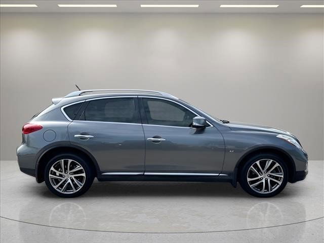 Used 2017 Graphite Shadow INFINITI Base image 6