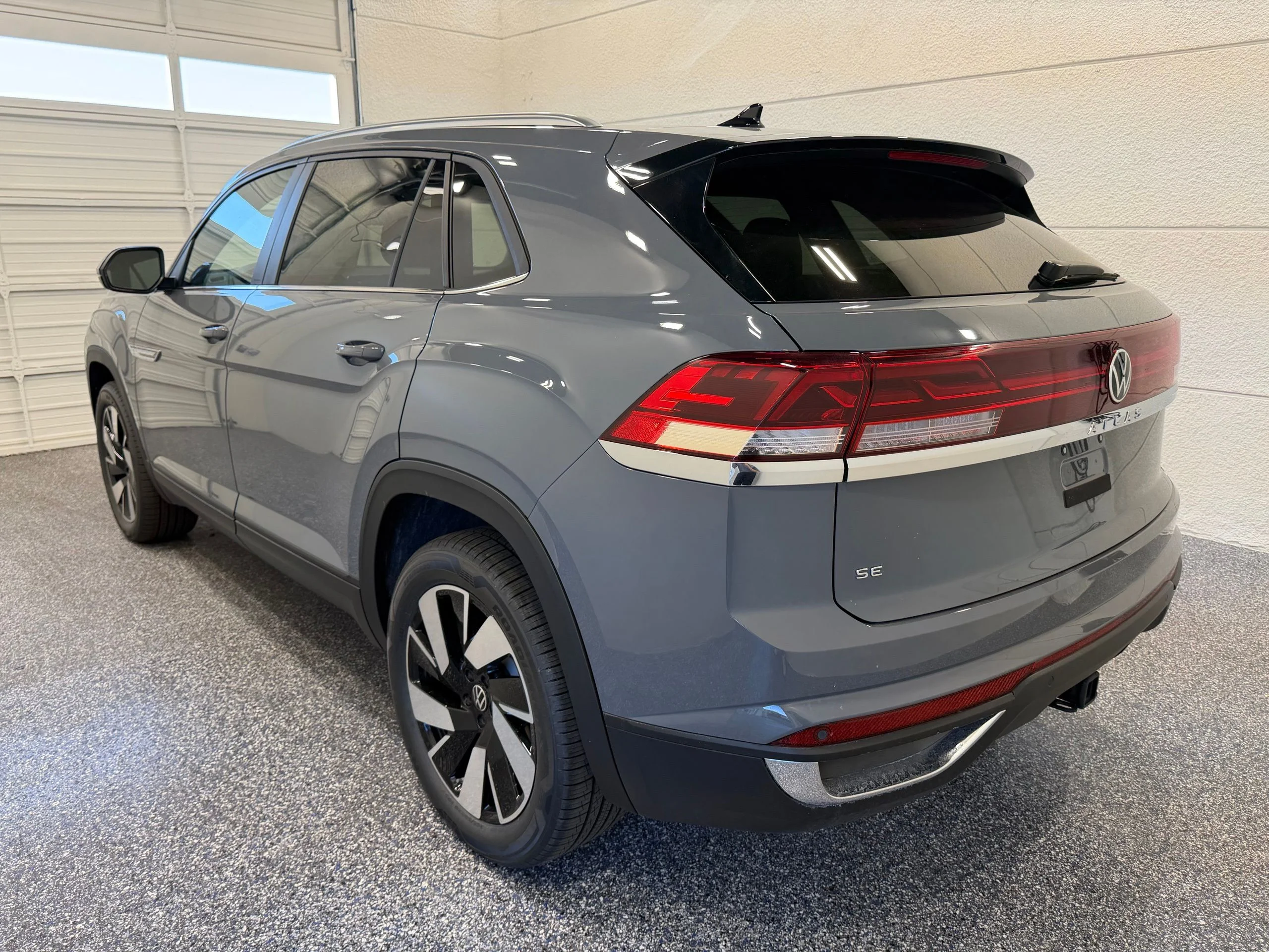 New 2026 Gray Volkswagen 2.0T SE w/Technology image 4