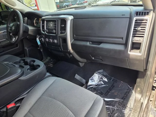 Used 2021 Sterling Met Ram SLT image 17