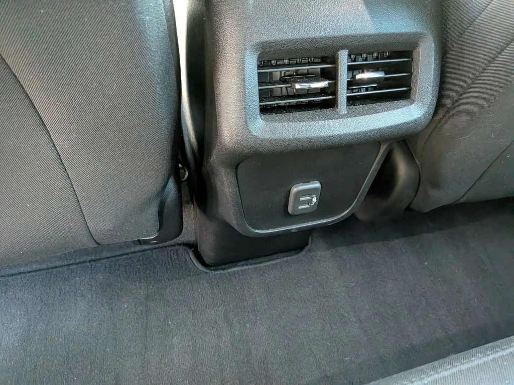 Used 2022 Black Chevrolet LS image 19