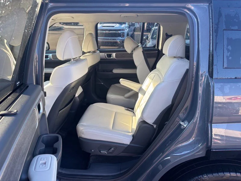 Used 2024 Gray Hyundai Calligraphy image 10